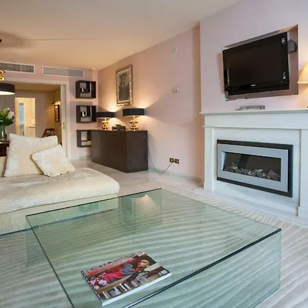 Lägenhet El Mas Exclusivo De Puerto Banus 