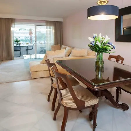 Lägenhet El Mas Exclusivo De Puerto Banus 